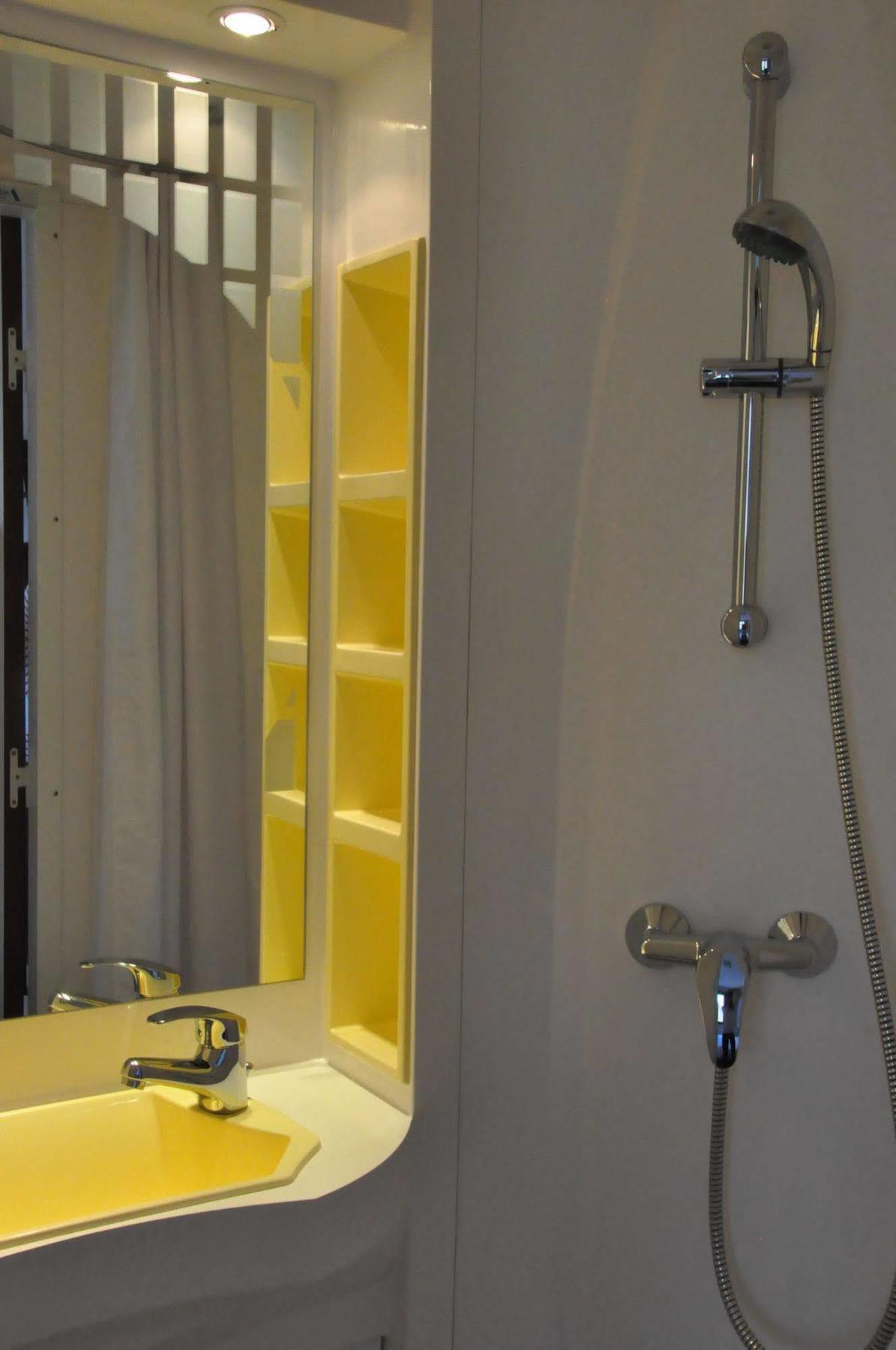 רן Lorient Hotel - Roazhon Park מראה חיצוני תמונה